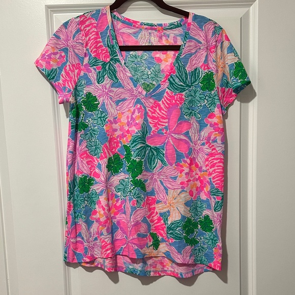 Lilly Pulitzer Tops - Lilly Pulitzer Pink and Green Floral Short Sleeve Top